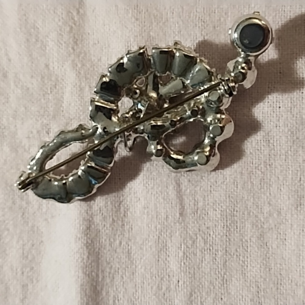 🎈5/$15 Bundle🎈Vintage 1950's D&E Juliana Designs Rhinestone Treble Clef Brooch - Picture 2 of 4